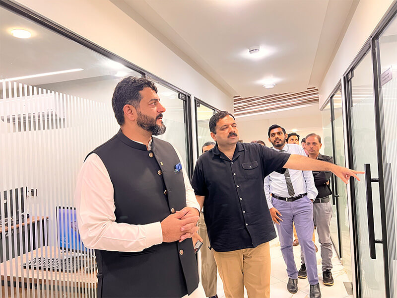 CEO Mr. Burair Nazir Visit new Head Office of Forces Group of Colleges